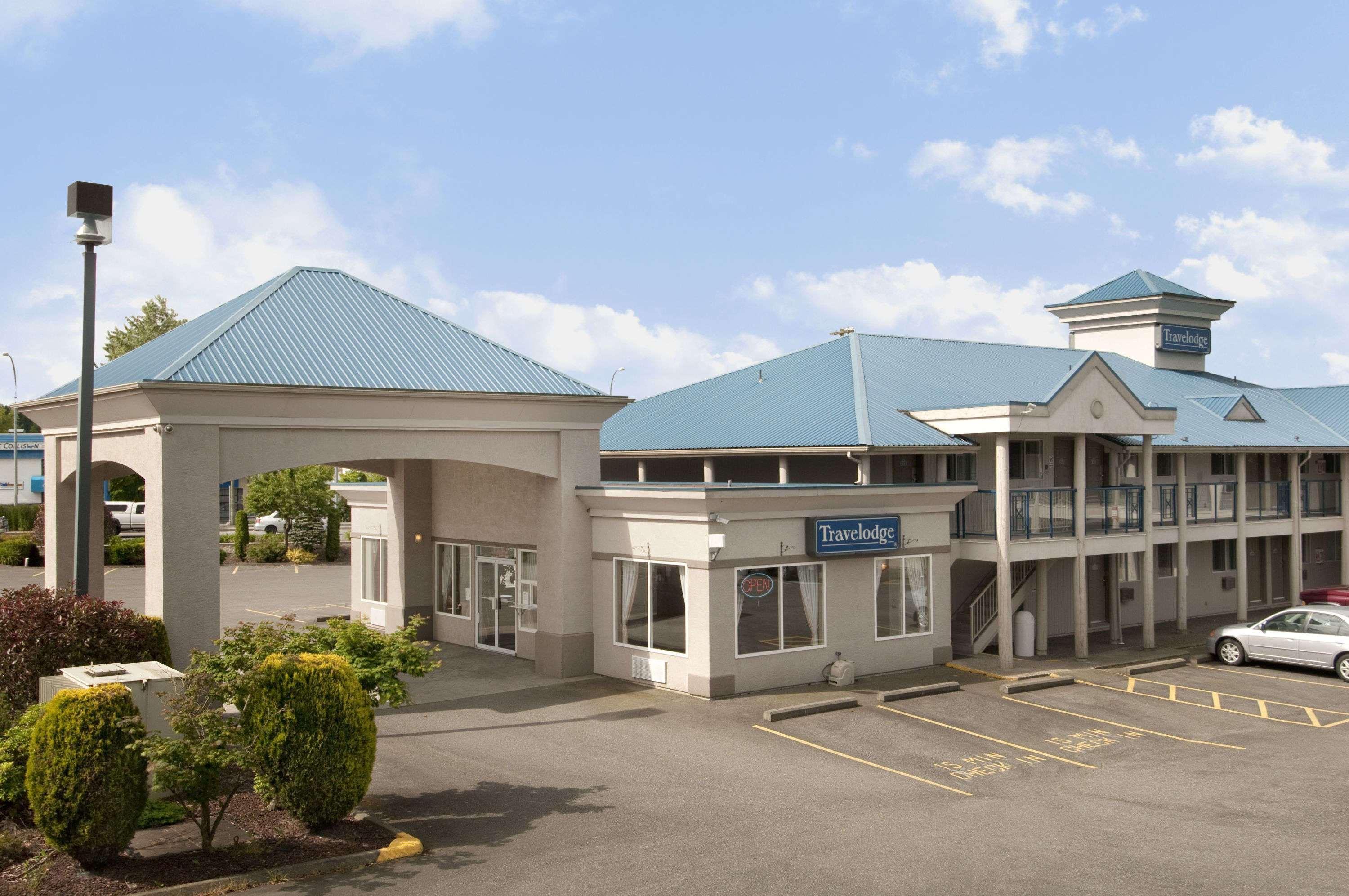 Travelodge By Wyndham Λάνγκλεϊ Εξωτερικό φωτογραφία